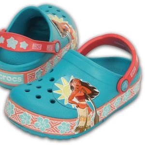 NWT Moana crocs size 13